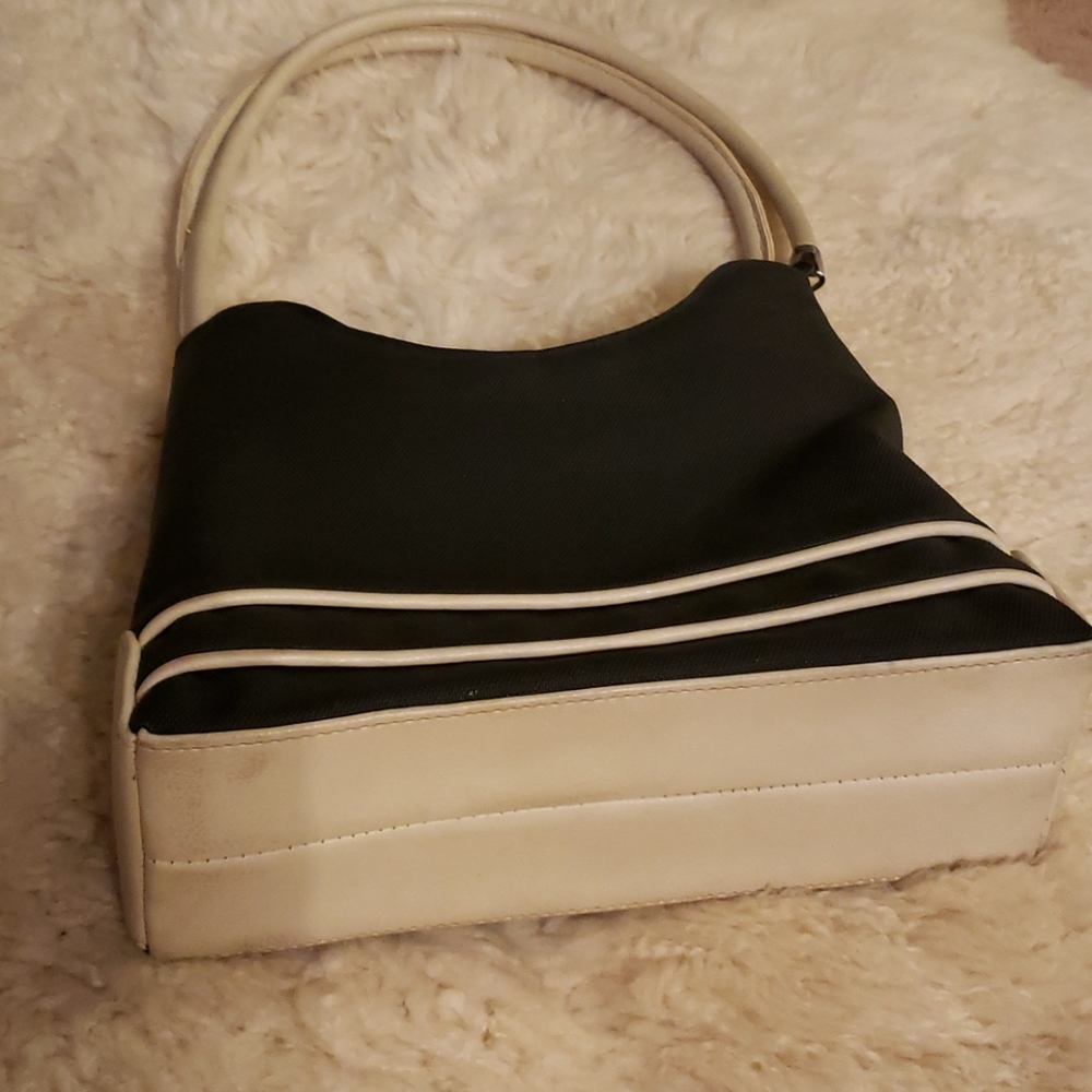 Purse - Picture 6 of 8